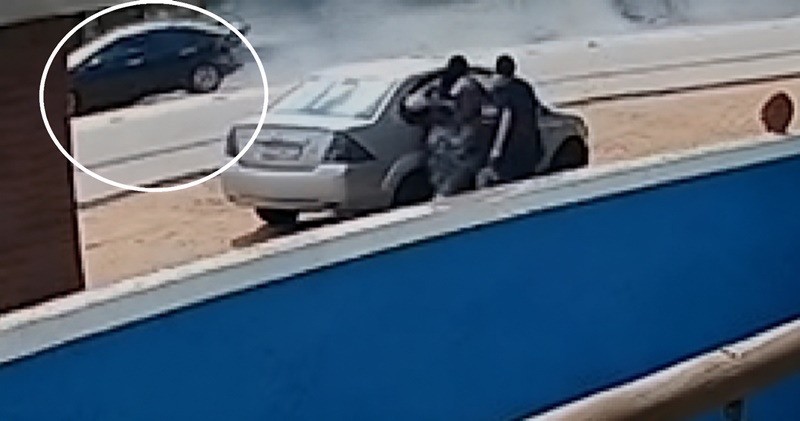 BATIDA ENTRE CARRO E MOTO DEIXA UMA MULHER MORTA E TRÊS FERIDOS NA BR-356